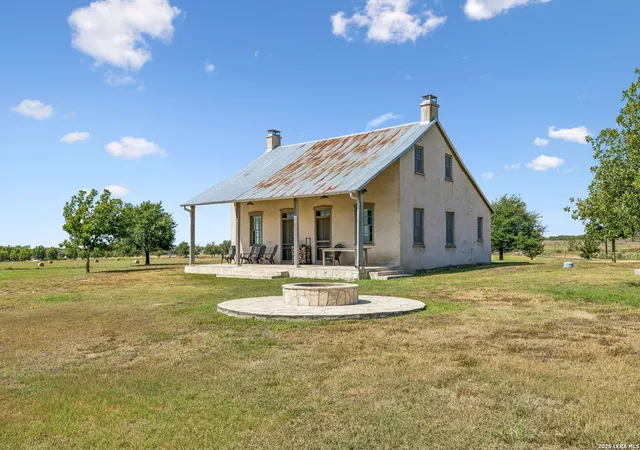 Photo 1 of Land for sale at 2007 County Rd 271, Rio Medina, TX 78066 | MLS# 2014930 | Listing updated on 2026-09-19