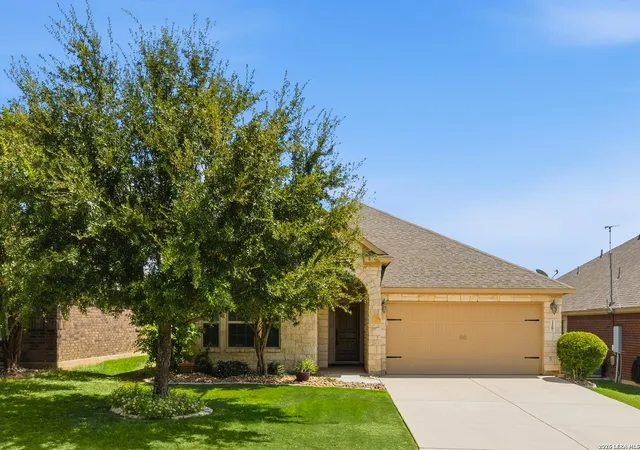 Photo 1 of Single family home for sale at 120 Pilsen Dr, Boerne, TX 78006 | MLS# 2014949 | Listing updated on 2026-09-11