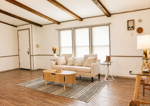 Photo 3 of Single family home for sale at 18066 La Gloria Rd, Elmendorf, TX 78112 | MLS# 2014954 | Listing updated on 2026-09-19