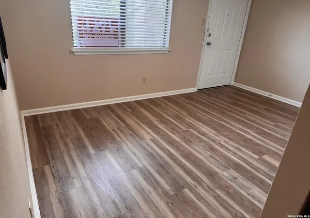 Photo 3 of Condo for sale at 1256 Cougar Dr #6, Canyon Lake, TX 78133 | MLS# 2014967 | Listing updated on 2026-09-08