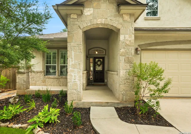 Photo 2 of Single family home for sale at 35 Amber Forest, Hollywood Park, TX 78232 | MLS# 2014975 | Listing updated on 2026-09-08