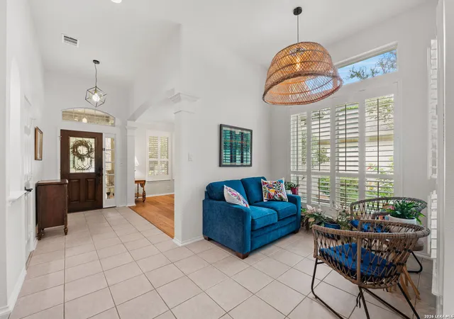 Photo 2 of Single family home for sale at 35 Amber Forest, Hollywood Park, TX 78232 | MLS# 2014975 | Listing updated on 2026-09-08