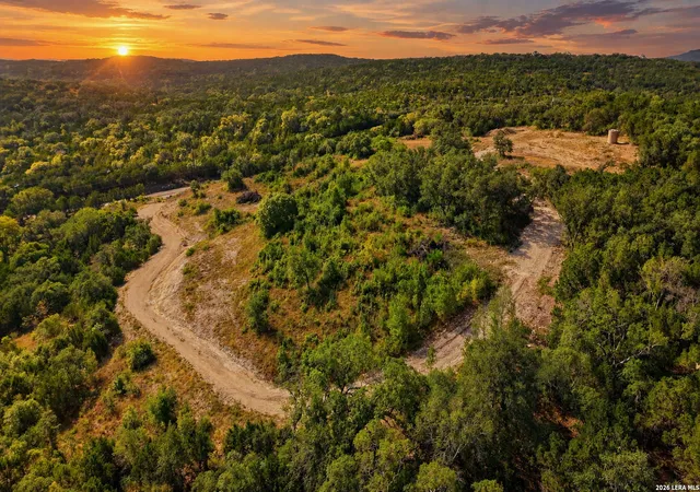 Land for sale at 2040 Park Rd 37, Helotes, TX 78023 | MLS# 2014986