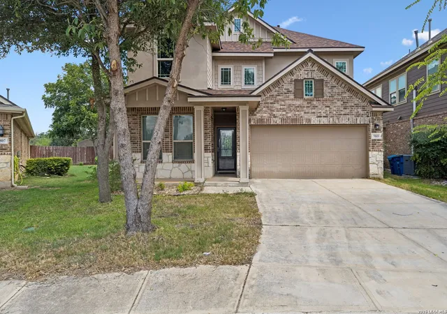 Photo 2 of Single family home for sale at 5811 Akin Pl, San Antonio, TX 78261 | MLS# 2014995 | Listing updated on 2026-09-19