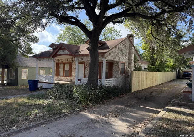 Photo 2 of Single family home for sale at 1214 Kayton Ave, San Antonio, TX 78210 | MLS# 2015014 | Listing updated on 2026-09-19