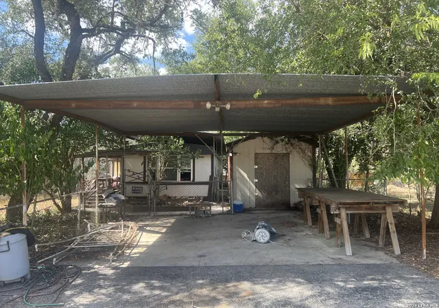 Photo 1 of Land for sale at 542/558 Flintstone, Canyon Lake, TX 78133 | MLS# 2015038 | Listing updated on 2026-09-19