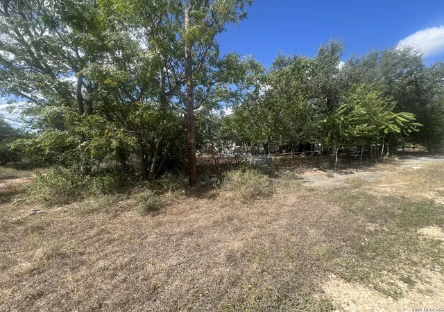 Photo 3 of Land for sale at 542/558 Flintstone, Canyon Lake, TX 78133 | MLS# 2015038 | Listing updated on 2026-09-19