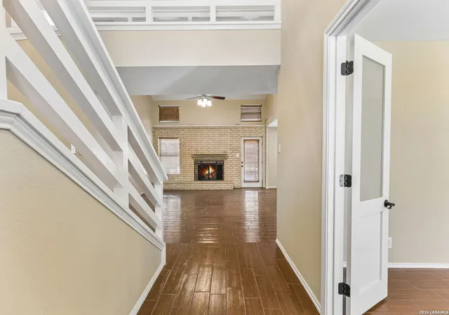 Photo 3 of Single family home for sale at 2127 Oak Bnd, San Antonio, TX 78259 | MLS# 2015041 | Listing updated on 2026-09-10