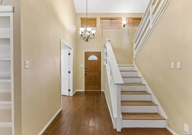 Photo 4 of Single family home for sale at 2127 Oak Bnd, San Antonio, TX 78259 | MLS# 2015041 | Listing updated on 2026-09-10