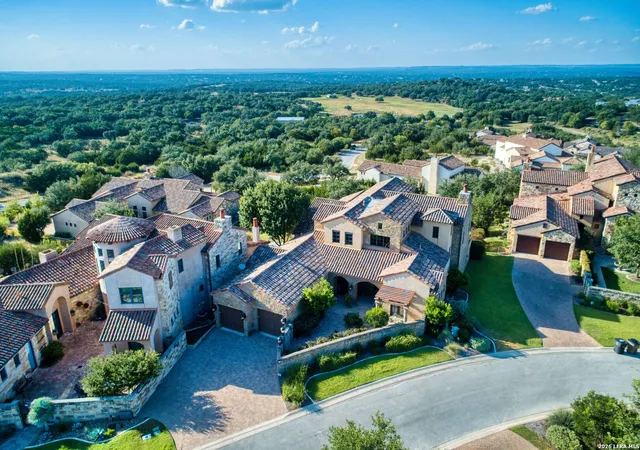 Photo 1 of Single family home for sale at 12 Vittoria Rdg, Boerne, TX 78006 | MLS# 2015050 | Listing updated on 2026-09-19