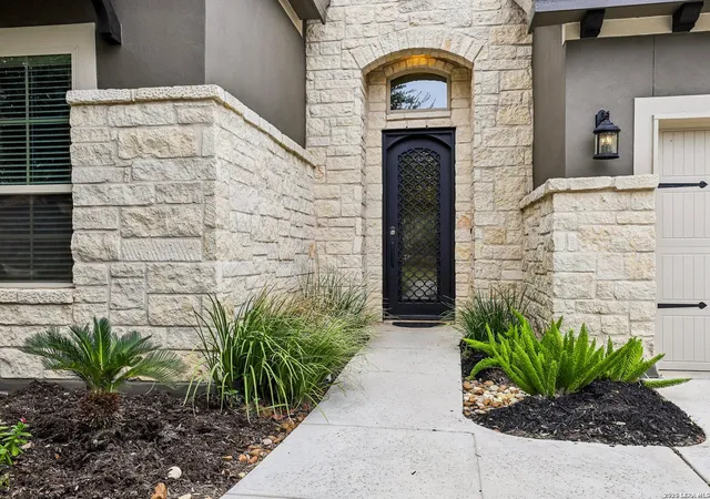 Photo 4 of Single family home for sale at 4662 Amorosa Way, San Antonio, TX 78261 | MLS# 2015058 | Listing updated on 2026-09-19