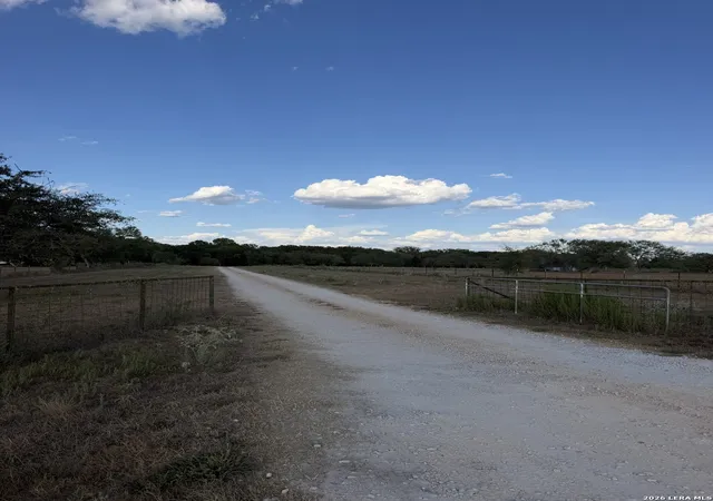 Photo 4 of Land for sale at Tract #4 Elm Crk Rd, Seguin, TX 78155 | MLS# 2015146 | Listing updated on 2026-09-19