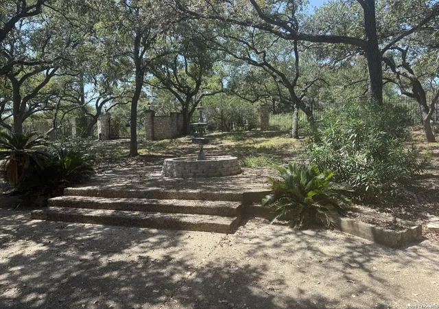 Photo 2 of Single family home for sale at 14016 Mint Trl Dr, Hill Country Village, TX 78232 | MLS# 2015169 | Listing updated on 2026-09-09