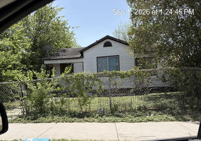 Photo 1 of Multi family home for sale at 4406 W Commerce, San Antonio, TX 78237 | MLS# 2015177 | Listing updated on 2026-09-09