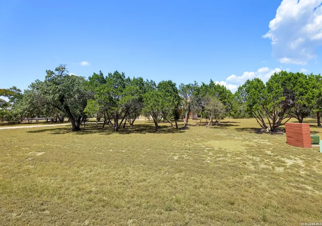 Photo 3 of Single family home for sale at 731 Rio Azul Dr, Pipe Creek, TX 78063 | MLS# 2015181 | Listing updated on 2026-09-29