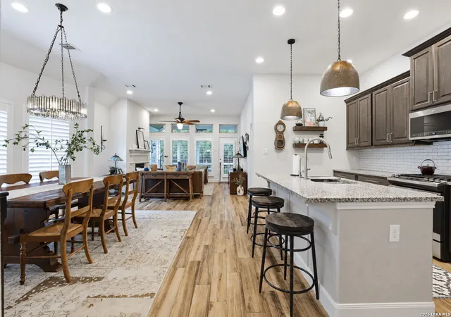 Photo 4 of Single family home for sale at 624 Arroyo Dorado, New Braunfels, TX 78130 | MLS# 2015187 | Listing updated on 2026-09-16