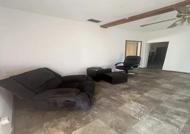 Photo 2 of Single family home for sale at 601 Como, Uvalde, TX 78801 | MLS# 2015250 | Listing updated on 2026-09-09