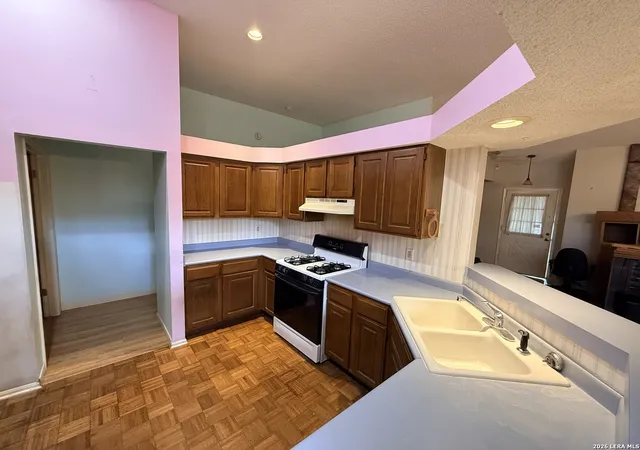 Photo 2 of Single family home for sale at 8119 Cloud Trl, San Antonio, TX 78250 | MLS# 2015254 | Listing updated on 2026-09-09