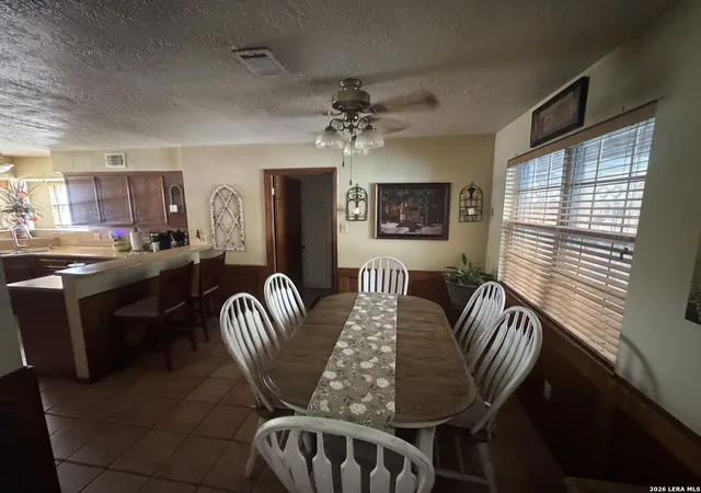 Photo 37 of Single family home for sale at 2016 Meadow Ln, Richmond, TX 77469 | MLS# 2015274 | Listing updated on 2026-09-09