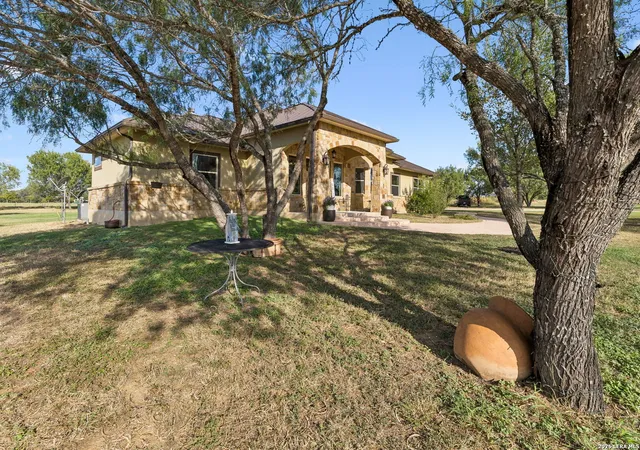 Photo 3 of Single family home for sale at 230 Casarez Rd, Pleasanton, TX 78064 | MLS# 2015283 | Listing updated on 2026-09-09