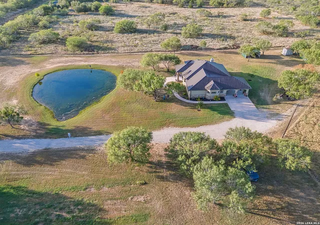 Photo 4 of Single family home for sale at 230 Casarez Rd, Pleasanton, TX 78064 | MLS# 2015283 | Listing updated on 2026-09-09