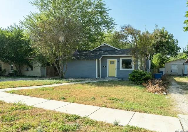 Photo 1 of Single family home for sale at 2130 Cincinnati Ave, San Antonio, TX 78228 | MLS# 2015293 | Listing updated on 2026-09-09