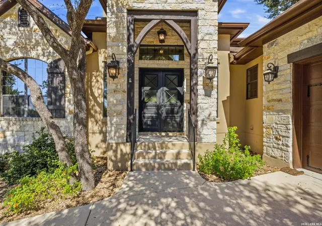 Photo 2 of Single family home for sale at 8131 Colonial Woods, Boerne, TX 78015 | MLS# 2015305 | Listing updated on 2026-10-25