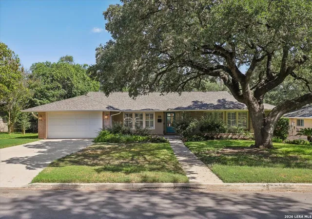 Photo 2 of Single family home for sale at 155 Hillview Dr, San Antonio, TX 78209 | MLS# 2015308 | Listing updated on 2026-10-07