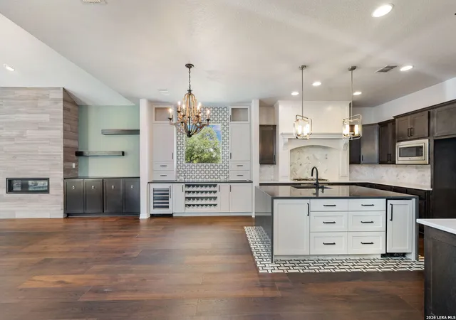 Photo 3 of Single family home for sale at 25211 Spider Rock, Boerne, TX 78006 | MLS# 2015309 | Listing updated on 2026-09-09