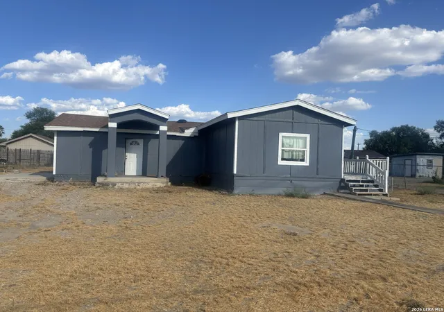 Photo 1 of Single family home for sale at 3888 Cross Crk Dr, Eagle Pass, TX 78852 | MLS# 2015318 | Listing updated on 2026-09-09