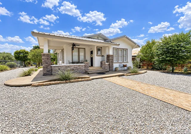 Photo 3 of Single family home for sale at 1390 Quarry St, Eagle Pass, TX 78852 | MLS# 2015320 | Listing updated on 2026-09-09