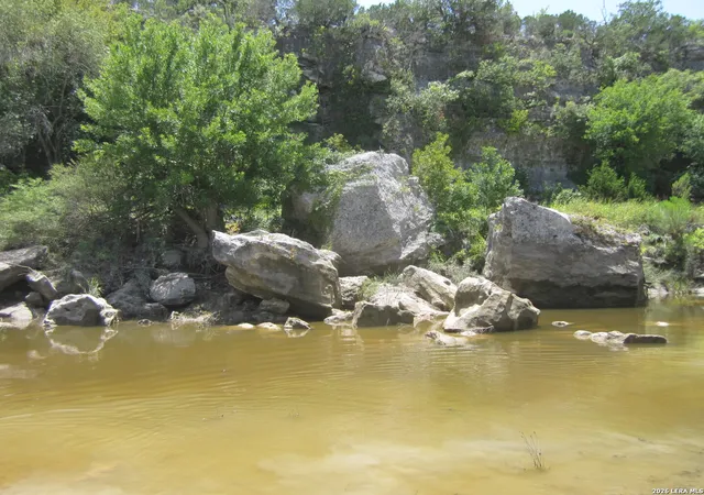 Photo 4 of Land for sale at Tbd 15117 Scenic Loop, Pipe Creek, TX 78063 | MLS# 2015338 | Listing updated on 2026-09-25