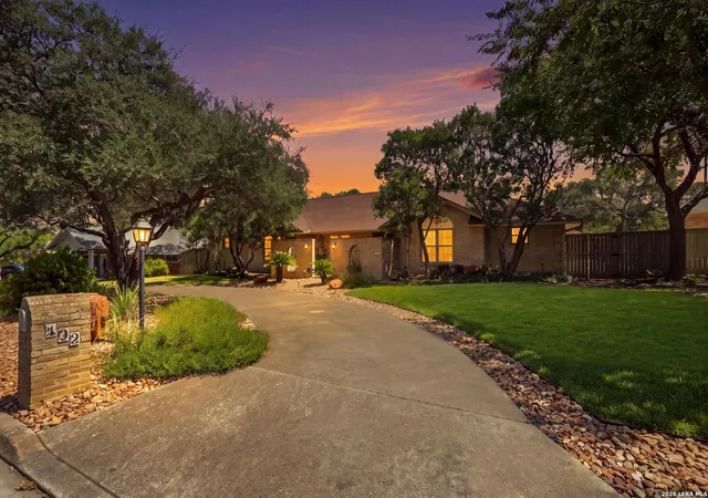 Photo 2 of Single family home for sale at 102 Irongate Rd, San Antonio, TX 78213 | MLS# 2015349 | Listing updated on 2026-09-10