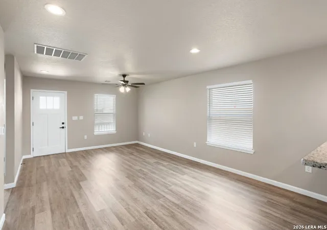 Photo 3 of Single family home for sale at 4719 Vaquero Crk, Von Ormy, TX 78073 | MLS# 2015364 | Listing updated on 2026-09-09