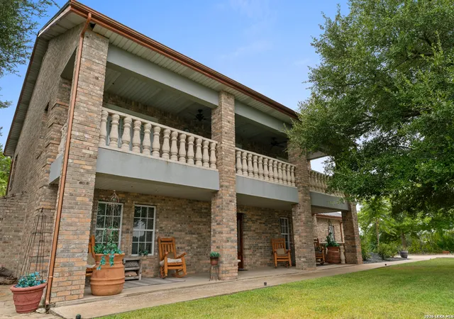 Photo 4 of Single family home for sale at 40900 Fm 3159, Canyon Lake, TX 78133 | MLS# 2015423 | Listing updated on 2026-09-10