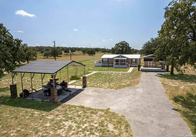 Photo 3 of Sale Pending at 4005 County Rd 307, La Vernia, TX 78121 | MLS# 2015457 | Listing updated on 2026-09-28