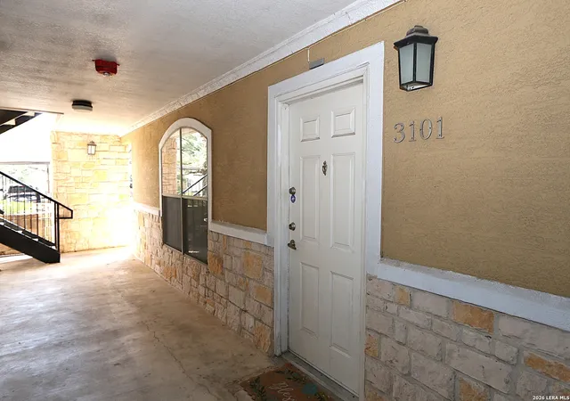 Photo 3 of Condo for sale at 7323 Snowden Rd #3101, San Antonio, TX 78240 | MLS# 2015463 | Listing updated on 2026-09-10