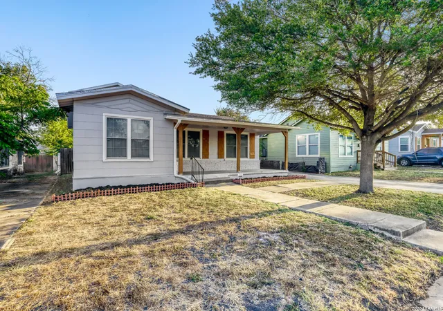 Photo 3 of Single family home for sale at 315 Avant Ave, San Antonio, TX 78210 | MLS# 2015471 | Listing updated on 2026-09-14