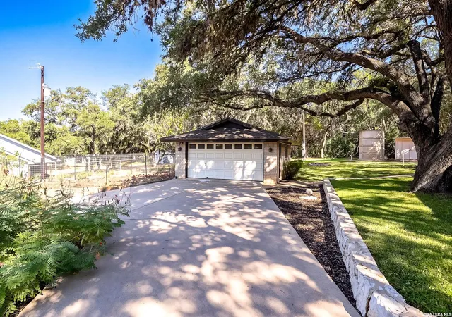 Single family home for sale at 8621 Indian Hills Ln, Boerne, TX 78006 | MLS# 2015477 | Listing updated on 2026-10-07