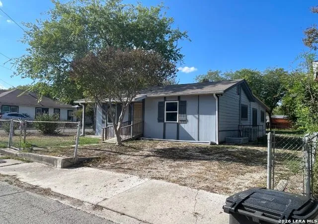 Photo 2 of Single family home for sale at 203 Surrey Ave, San Antonio, TX 78225 | MLS# 2015484 | Listing updated on 2026-09-10