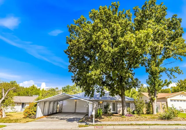 Photo 2 of Single family home for sale at 3321 Morning Dr, Schertz, TX 78108 | MLS# 2015493 | Listing updated on 2026-09-10
