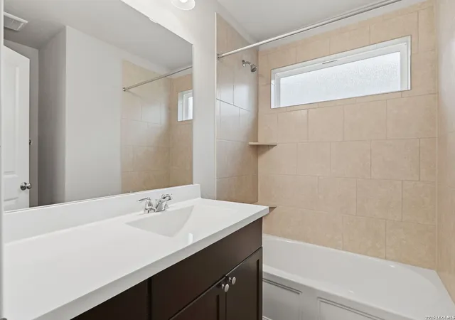 Photo 4 of Sale Pending at 8449 Lamus Wheel, San Antonio, TX 78254 | MLS# 2015503 | Listing updated on 2026-09-12