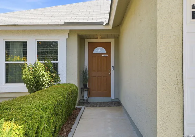 Photo 3 of Single family home for sale at 6725 Hvn Meadow, Converse, TX 78109 | MLS# 2015538 | Listing updated on 2026-09-10