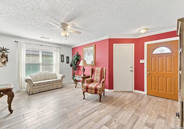 Photo 3 of Single family home for sale at 6725 Hvn Meadow, Converse, TX 78109 | MLS# 2015538 | Listing updated on 2026-09-10