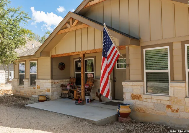 Photo 1 of Single family home for sale at 2012 Ronda Ct, Canyon Lake, TX 78133 | MLS# 2015539 | Listing updated on 2026-09-10