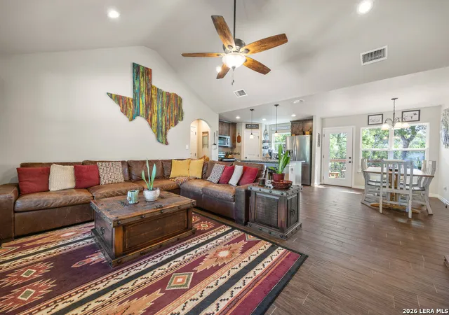 Photo 3 of Single family home for sale at 2012 Ronda Ct, Canyon Lake, TX 78133 | MLS# 2015539 | Listing updated on 2026-09-10