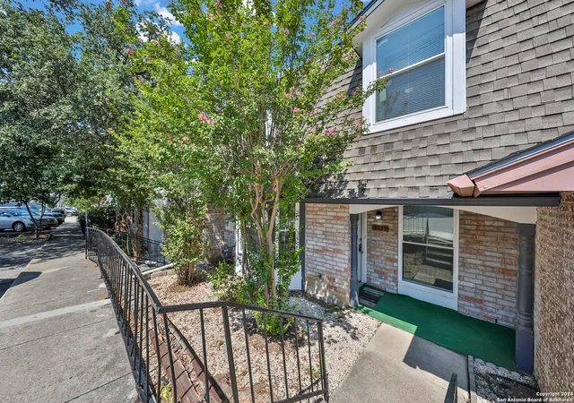 Single family home for sale at 5333 Callaghan Rd, San Antonio, TX 78228 | MLS# 2015603