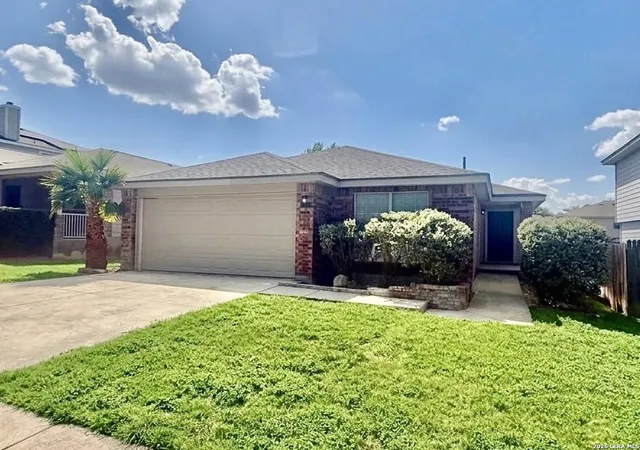 Single family home for sale at 631 Lynx Mountain, San Antonio, TX 78251 | MLS# 2015605