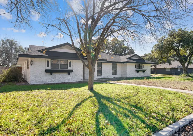 Photo 3 of Single family home for sale at 702 Fawndale, Windcrest, TX 78239 | MLS# 2015607 | Listing updated on 2026-09-21