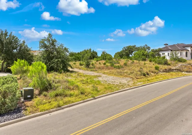 Photo 3 of Sale Pending at Lot 27 Kendall Cyn, San Antonio, TX 78255 | MLS# 2015613 | Listing updated on 2026-09-21